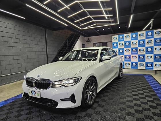 BMW 320i 2.0 16V TURBO GASOLINA SPORT GP AUTOMÁTICO BMW 320i 2.0 16V TURBO GASOLINA SPORT GP AUTOMÁTICO